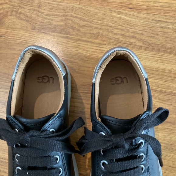 UGG Milo sneakers size 6. NIB - Picture 3 of 11